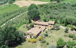 7-bedroom villa 431 m² in Pienza for 1,900,000 €