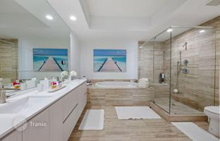 3-bedroom apartments in condo 182 m² in North Miami Beach for $1,640,000