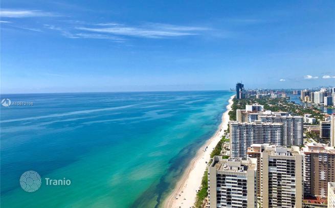 Apartment for sale in Hallandale Beach, USA — listing #1793684