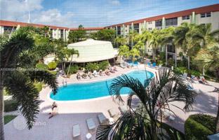 2-bedroom apartments in condo 86 m² in Fort Lauderdale for $305,000