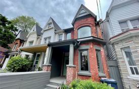 Terraced house – Heintzman Street, York, Toronto,  Ontario,   Canada for C$1,571,000
