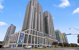 4-bedroom apartment in Lake Shore Boulevard West for C$765,000
