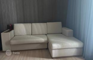 2-bedroom apartments in condo in Phaya Thai for $260,000