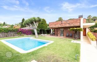 4-bedroom villa 420 m² in Sant Vicenç de Montalt for 1,300,000 €