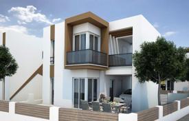 New wonderful complex, consisting of 8 villas, in the heart of Alsancak for 124,000 €