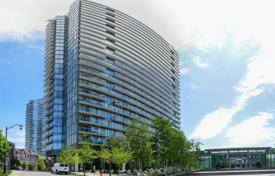 Apartment – The Queensway, Toronto, Ontario,  Canada for C$779,000