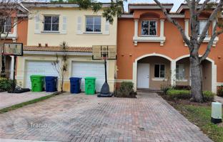 3-bedroom townhouse 192 m² in Sunrise for $527,000