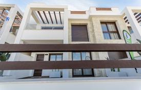 Furnished three-bedroom apartments in Los Balcones, Torrevieja, Spain for 220,000 €