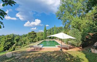 5-bedroom villa 340 m² in Monterchi for 980,000 €