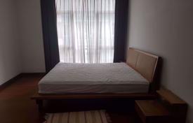 3 bed Condo in Grand Langsuan Lumphini Sub District for $730,000