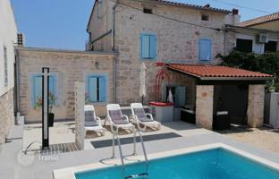 3-room house 200 m² in Marcana for 375,000 €