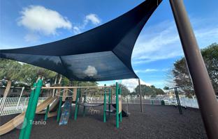 2-bedroom apartments in condo 136 m² in Weston for $565,000
