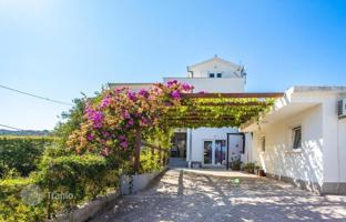 4-room house 216 m² in Slatine for 499,000 €