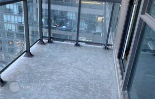 4-bedroom apartment in Adelaide Street West for C$826,000