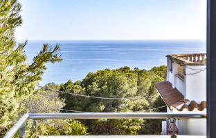 5-bedroom townhouse 257 m² in Sant Pere de Ribes for 799,000 €