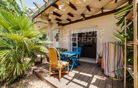Unique 4-bedroom Bungalow with adjacent land with Title Deeds for Land located on a Large Plot in Deryneia for 450,000 €