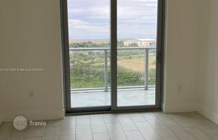 2-bedroom apartments in condo 95 m² in Sunrise for $675,000