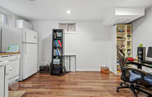 9-bedroom house in Scarborough for C$1,293,000
