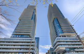 Apartment – Roehampton Avenue, Old Toronto, Toronto,  Ontario,   Canada for C$750,000
