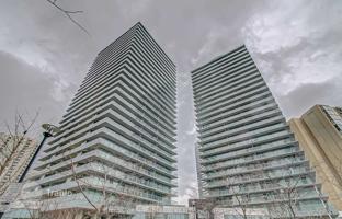 5-bedroom apartment in Yonge Street for C$771,000