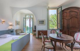 Detached house – Provence - Alpes - Cote d'Azur, France for 5,100 € per week