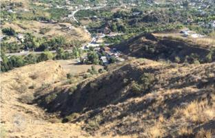 Land plot 42,000 m² in Coín for 850,000 €