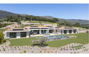 7-bedroom villa in Roquefort-les-Pins for 7,700,000 €