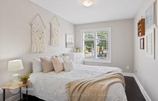 9-bedroom house in East York for C$1,687,000