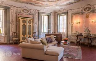 Apartment in the historic palace by the lake, Toscolano Maderno, Italy for 1,800,000 €