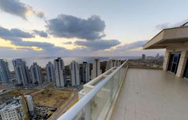 Elite penthouse with a terrace and sea views in a bright residence, Netanya, Israel for 1,738,000 €