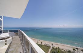 Elite apartment with ocean views in a residence on the first line of the beach, Bal Harbour, Florida, USA for $3,300,000