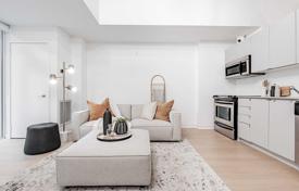 Apartment – Carlaw Avenue, Toronto, Ontario,  Canada for C$929,000