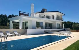 5-bedrooms villa 250 m² in Pefkochori, Greece for 1,350,000 €