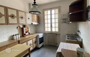 4-bedroom villa 295 m² in Portoferraio for 790,000 €