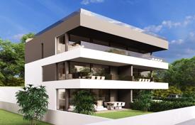 ISTRIA, POREČ — Luxurious apartment on the ground floor with a garden for 350,000 €