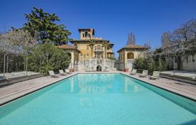 Renovated Art Nouveau style villa with a park, pools, SPA and a wine cellar, Lake Garda, Italy for 3,500,000 €
