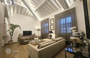 3-bedroom apartment 155 m² in Florence for 1,350,000 €