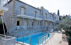 Two-storey stone house in Kardamyli, Peloponnese, Greece for 250,000 €