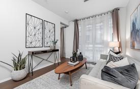 Apartment – Temperance Street, Old Toronto, Toronto,  Ontario,   Canada for C$872,000