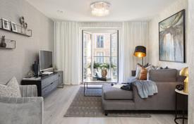 New two-bedroom apartment in Wallington, London, UK. Price on request