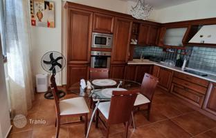 2-bedroom house 120 m² in Kriopigi for 450,000 €