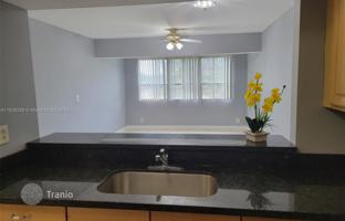 2-bedroom house 124 m² in Boca Raton for $268,000