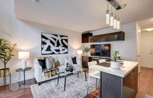 2-bedroom apartment in Etobicoke for C$763,000