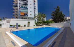 2-bedroom apartment 56 m² in Los Cristianos for 350,000 €