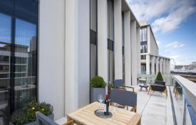 Two-level penthouse with views of Westminster in a new elite residential complex in the heart of the city, London, Grait Britain for £8,500,000