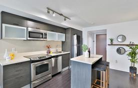 Apartment – Yonge Street, Toronto, Ontario,  Canada for C$870,000
