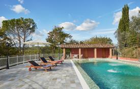 20-bedrooms country seat 1324 m² in Monte San Savino, Italy for 1,750,000 €
