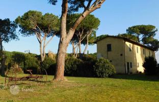 Land plot 715 m² in Grosseto (city) for 1,200,000 €