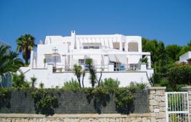 Charming villa on the seafront in Cala d’Or, Mallorca, Spain for 3,960 € per week
