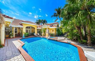 5-bedroom house 484 m² in Palmetto Bay for $2,050,000